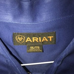 Men’s Ariat shirt wore once